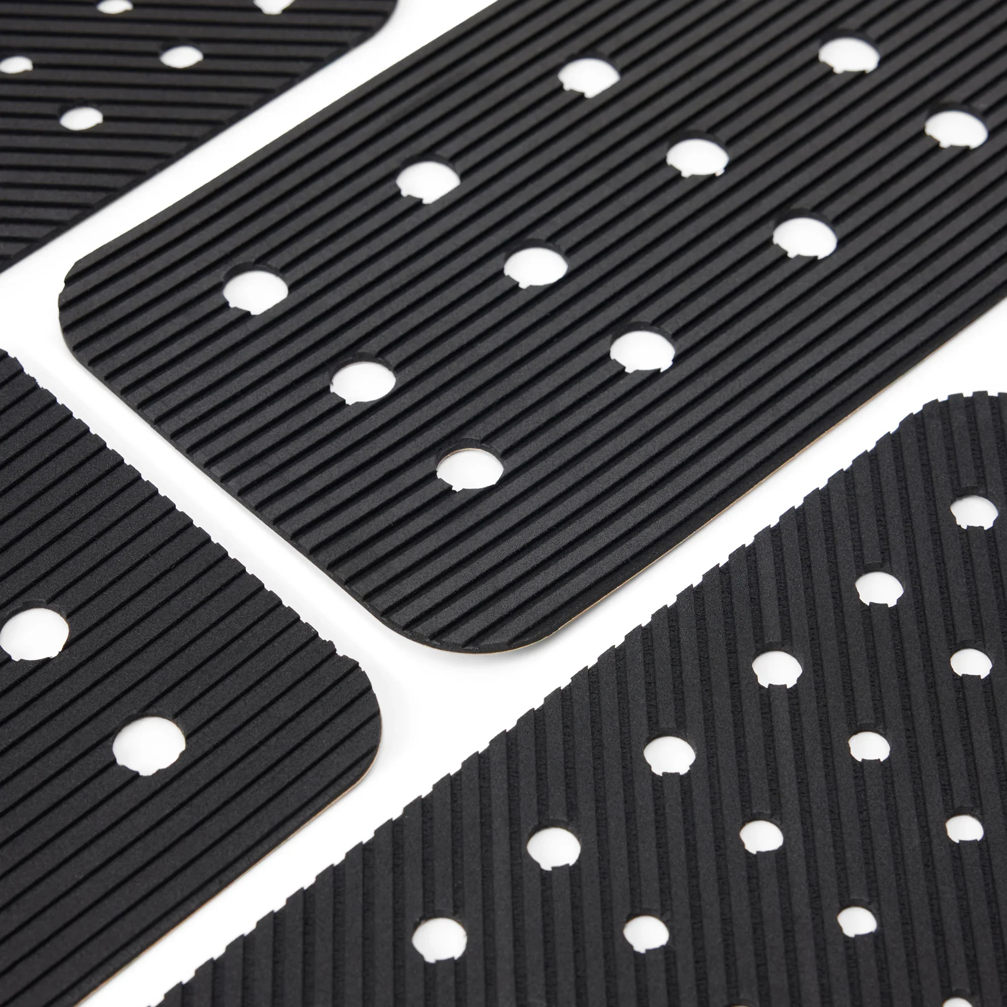 Front Foot Surf Traction Pad 2.0 - Black - Image 3