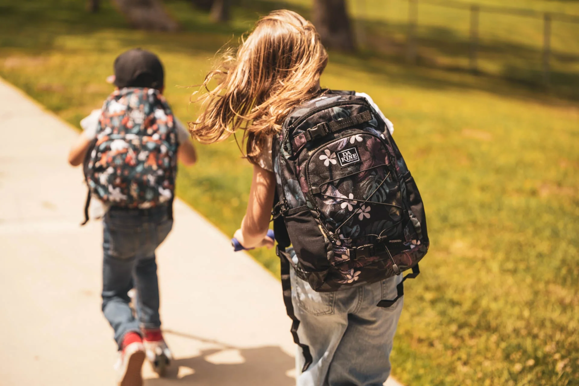 Grom Backpack 13L - Image 8
