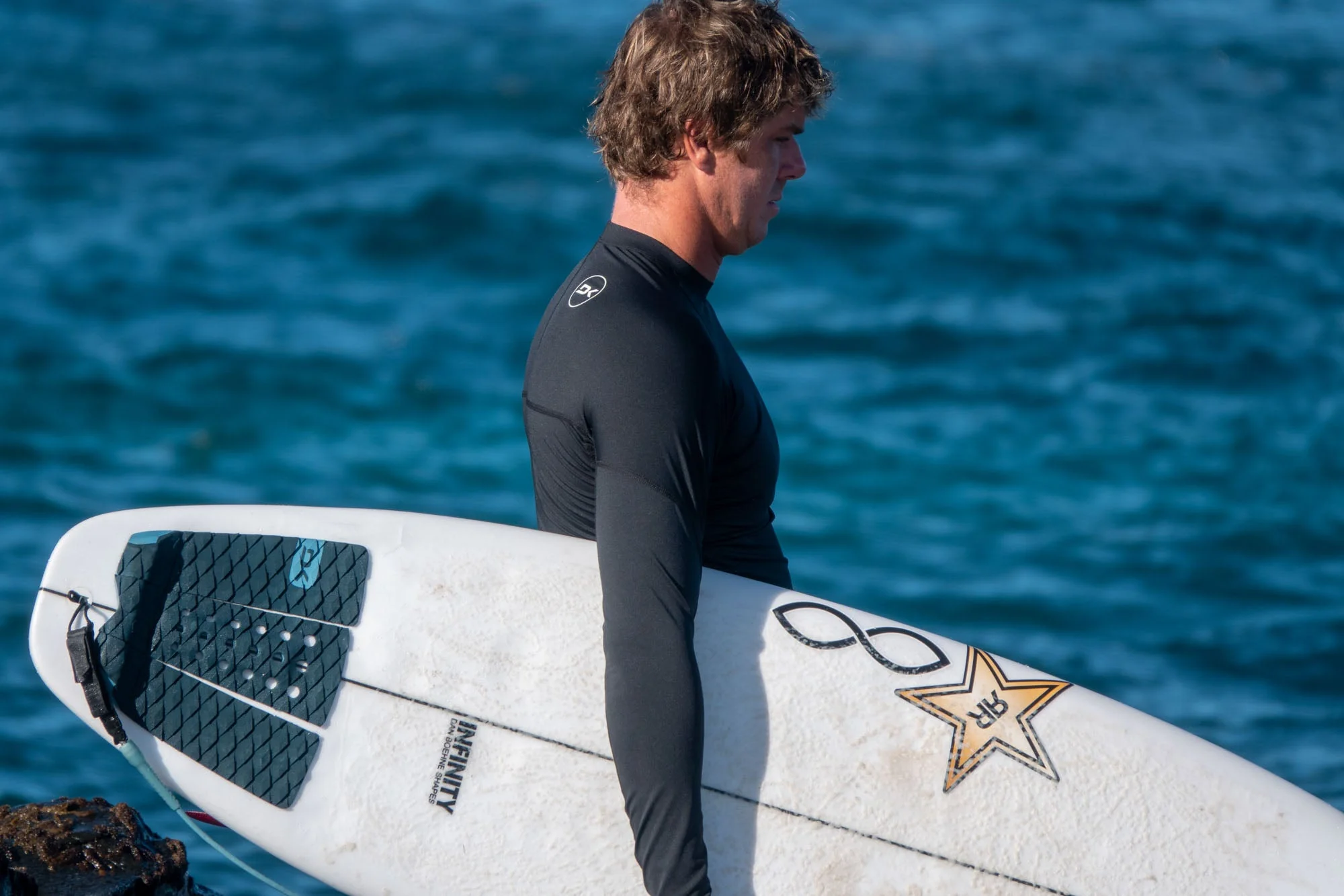 HD Snug Fit Long Sleeve Rashguard Crew - Image 20