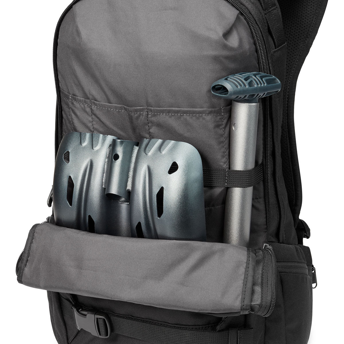 Mission 25L Backpack - Image 12