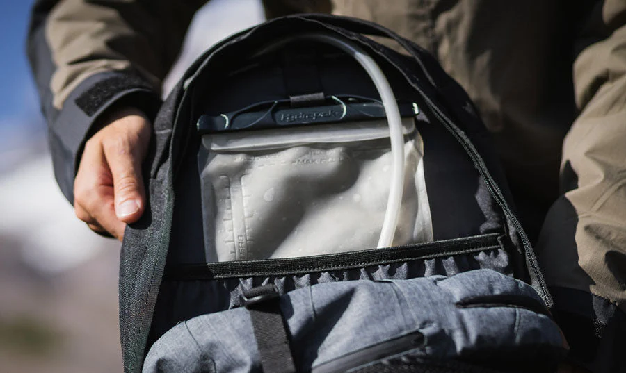 Mission 25L Backpack - Image 8