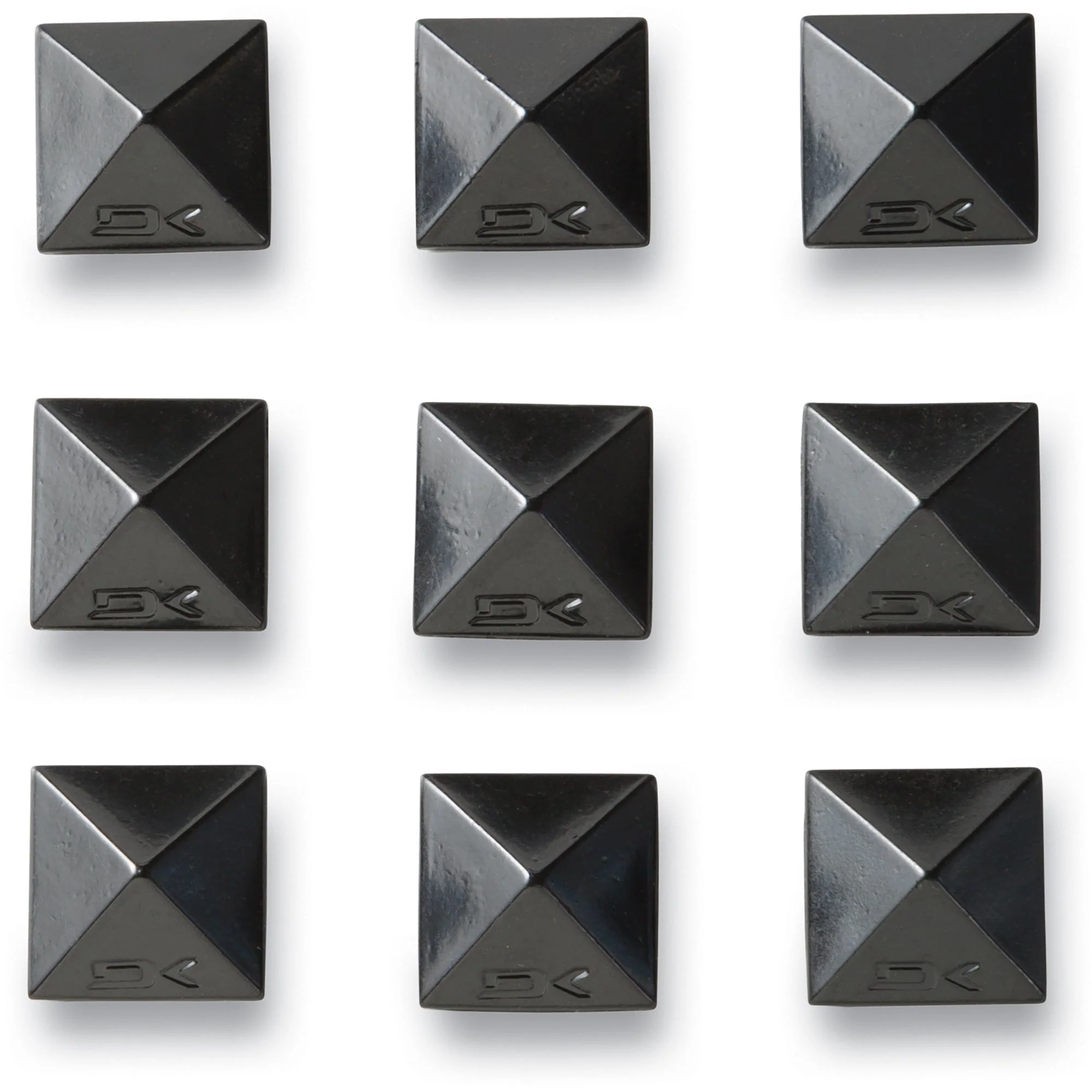 Pyramid Studs Snowboard Stomp Pad - Image 4