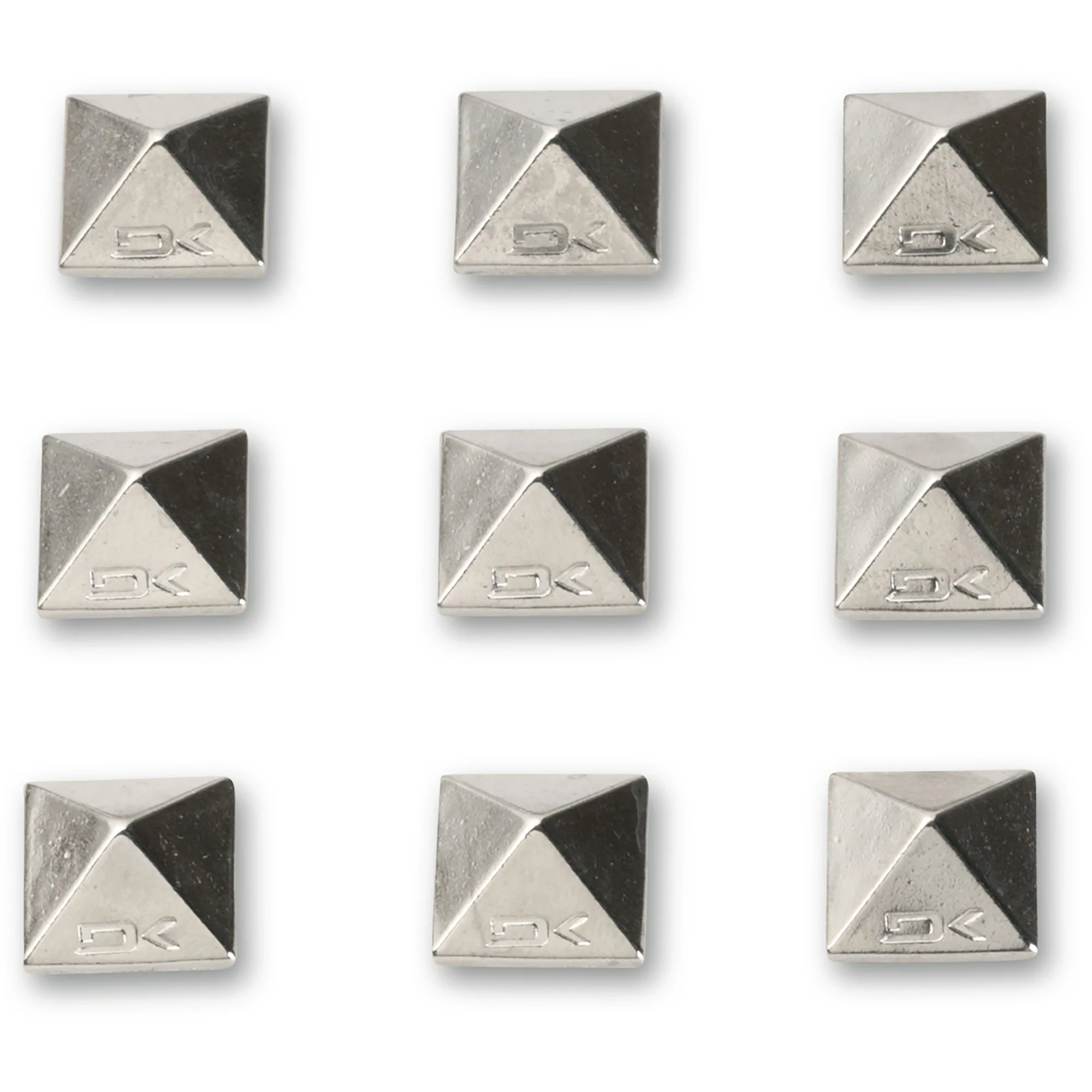 Pyramid Studs Snowboard Stomp Pad - Image 5