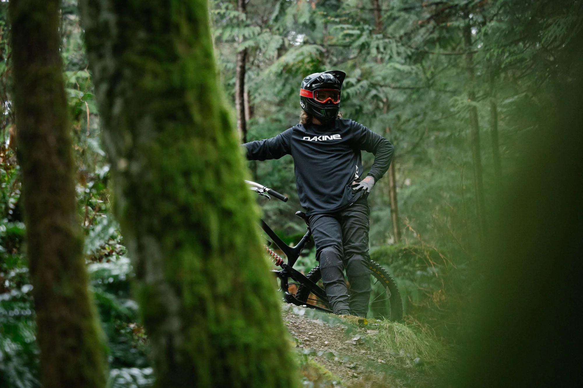 Thrillium Long Sleeve Bike Jersey - Image 15